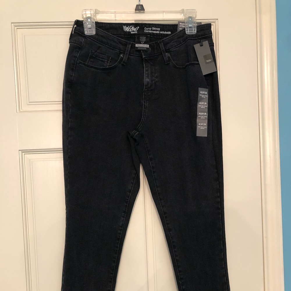 Skinny jeans